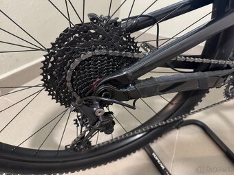 Predám horsky celoodpruzeny bicykel značka Trek top fuel 5 - 5