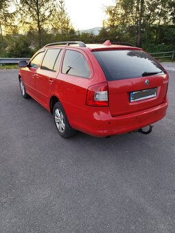 Predám škodu Octaviu 1.6tdi 77kw CR RV:2012 - 5