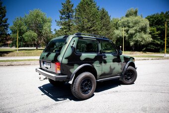 Lada Niva Bronto - 5