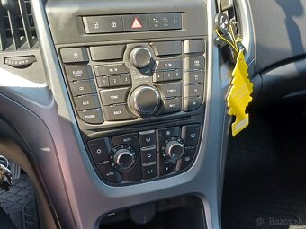 Opel Astra 1,4Turbo - 5