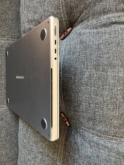 MacBook Pro 14" (2021) – M1 Pro, 16 GB RAM, 512 GB SSD - 5
