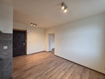 Rekonstrukcie bytov a domov - prerabky stavebne prace - 5