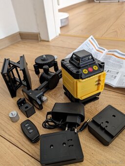 križovy nivelačny liniový laser nový plus box a dialkove ovl - 5