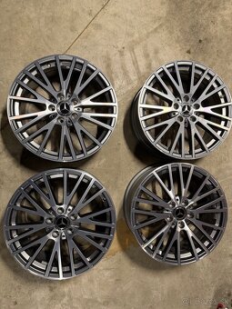 elektróny originál Mercedes r18 - 5