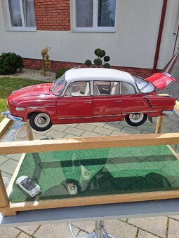 Model Tatra 603 - 5