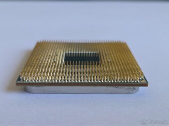 AMD Ryzen 7 5800x - 5