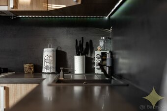 3-izbový zariadený byt po rekonštrukcii na prenájom – Žiar n - 5