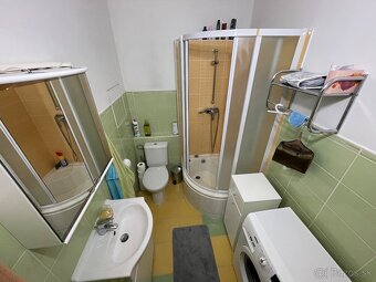 Prenájom klimatizovanej dvojgarzónky v centre Petržalky. - 5