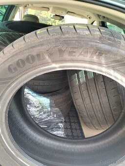 245/45 R17, letné Good Year - 5