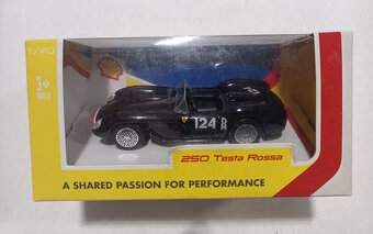 5x model Ferrari z edície Shell V-Power, mierka 1:43 - 5