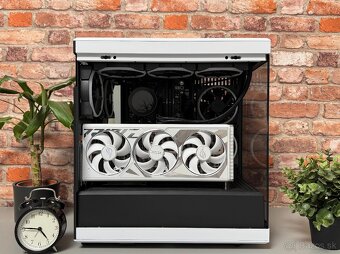 Ryzen 9 9900X3D\96GB\RTX 4090\SSD\1200W Zdroj - 5