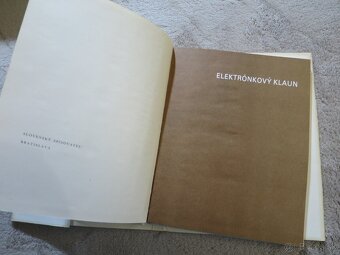 Hevier - Elektrónkový klaun (1983 - prvé vydanie) - 5
