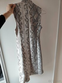 Elegantné šaty Mohito - 5