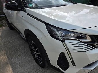 Peugeot 3008 1.6 Hybrid4 GT 300k - 5