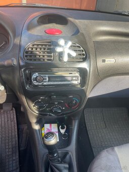 Predam peugeot 206 1.4 - 5