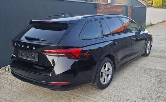 Škoda Octavia Combi 2.0 TDI DSG - 5