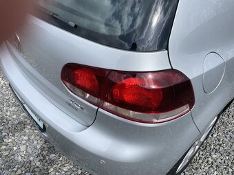 Volkswagen Golf 1.6TDi 105PS 6 HIGHLINE TOP - 5