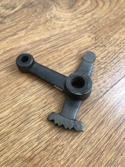 Predám náhradné diely na ČZ 125 T a ČZ 125 B - 5