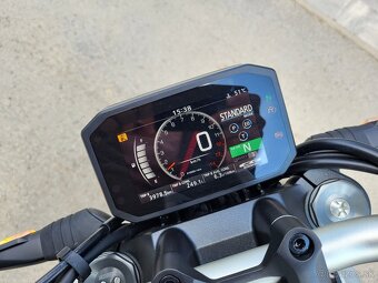 Honda CB1000R - 5