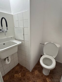 Trebišov - Obchodný priestor na prenájom. - 5