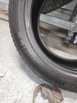 Continental 235 55 19 - 5