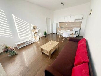 Výborná ponuka -2 izb.byt po komplet.rekonštrukcii s výťahom - 5