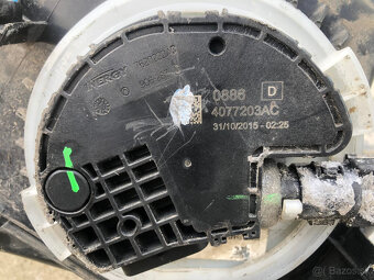 Čerpadlo + nádrž AdBlue Audi Q7 4M (4M0131878BF) - 5