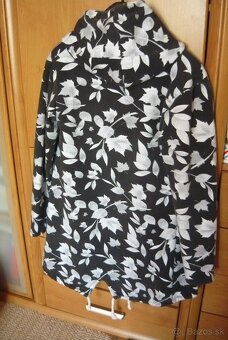 čierno-biela dámska mikina - 5