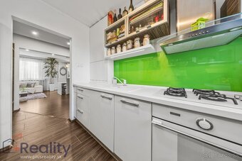 PLUS REALITY| Trojizbový byt s loggiou v DS na predaj - 5