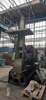 Odvalovací frézka TOS FO-10 (8799) - 5