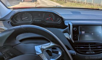 Peugeot 208 Style 1.2 PureTech 82k - 5