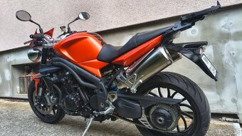 Triumph SPEED TRIPLE 1050 - 5