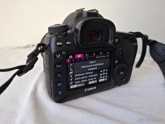 Canon EOS 5D Mark IV - 5