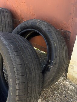 215 55 r17 gumy Pirelli - 5