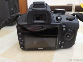 Nikon - 5