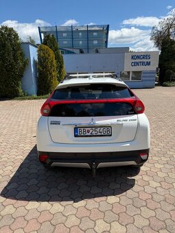 Mitsubishi Eclipse Cross 1.5T MIVEC CVT 4WD 1 MAJITEL - 5
