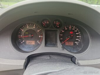 Seat cordoba 1.4 benzín 55kw - 5