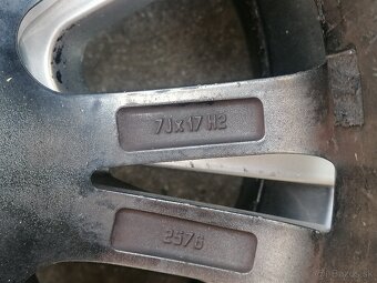 Elekrotny R17 5x112 7Jx17 ET45 - 5