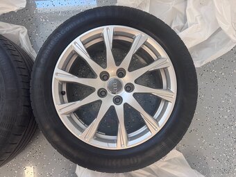Audi R17 elektrony, 5x112, 225/50 R17 letné - 5