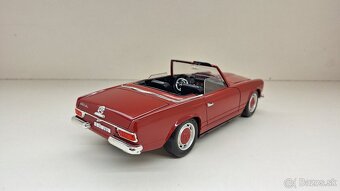 1:18 MERCEDES-BENZ PAGODA 280 SL CABRIO - 5