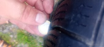 225/50r17 - 5
