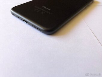 Apple iPhone 7 32GB - 5