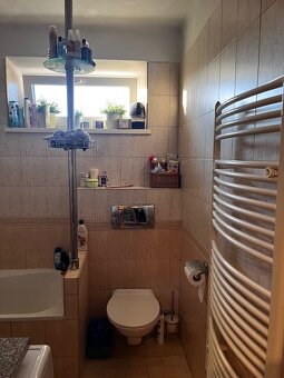 Predaj - 3 izb. byt s garážou v kúpeľnom meste Sliač - 5