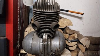 Motor jawa 250 353 - 5