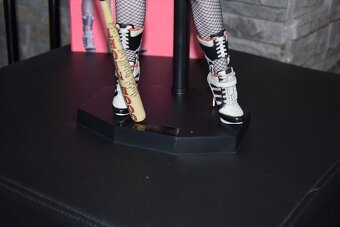 Zberatelska figurka Harley Quinn - 5