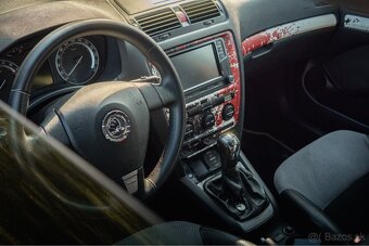 Škoda Octavia 2 kombi RS packet - 5