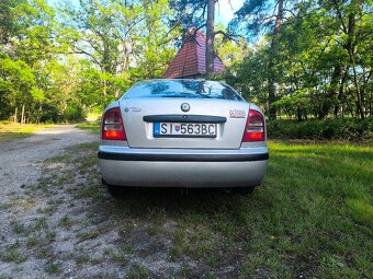 ŠKODA OCTAVIA 1 1.4 16V - 5