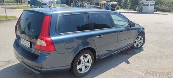 Volvo V70 2008 2.4 D 120kW automat - 5