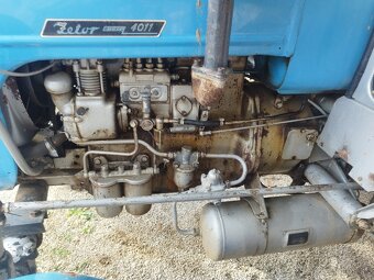 Traktor Zetor 4011 - 5
