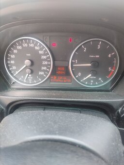 BMW - 5
